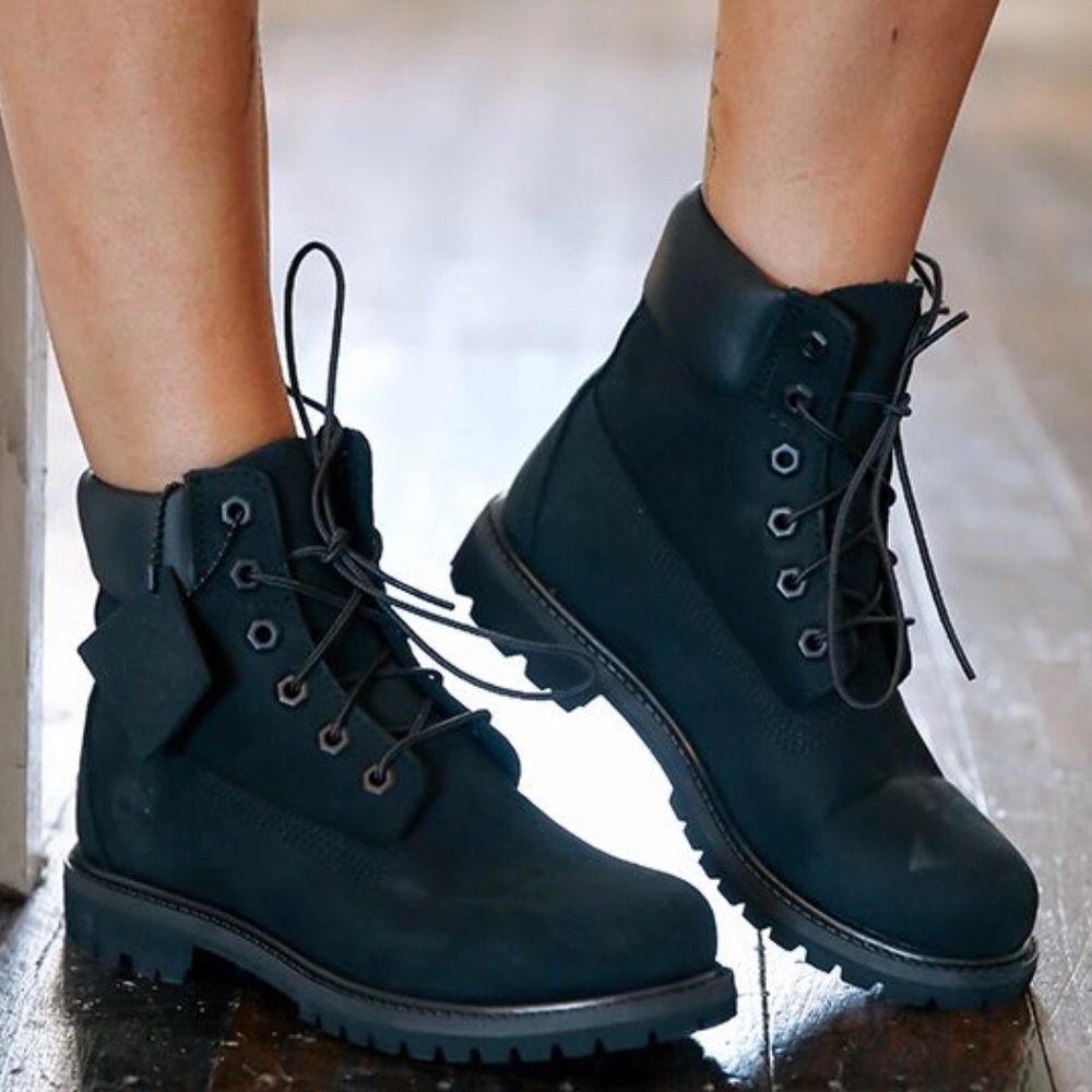 Women’s Timberland 6in Premium Boots